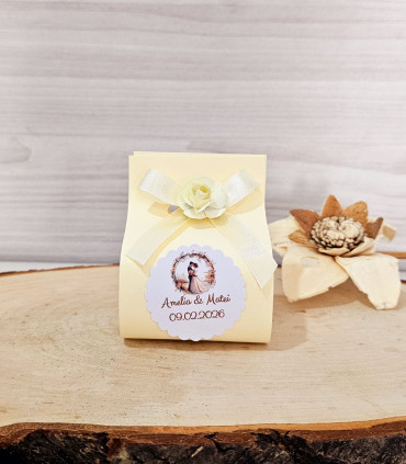 Marturie Nunta Lumanare in suport cutiuta crem